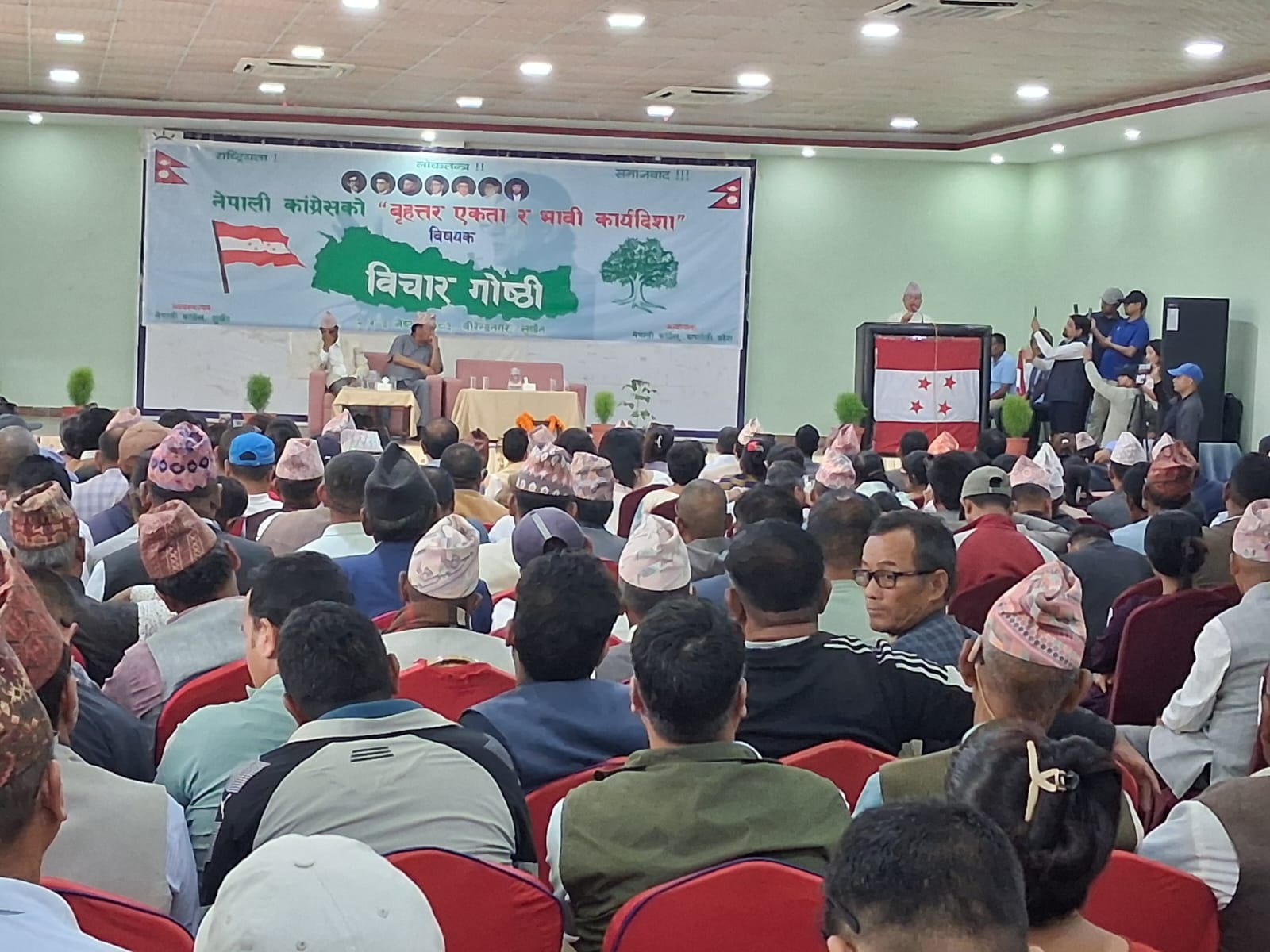 गृह जिल्ला पुगेर खड्काले भनेः ‘काँग्रेस विभाजनको संघारमा छ’